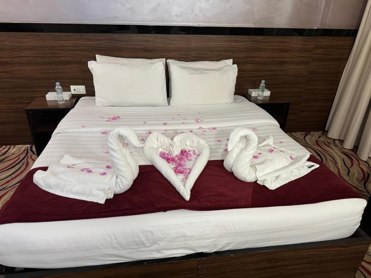 Hayah Golden Hotel Medina Bagian luar foto